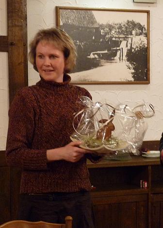 hv09 Gaby Meese   die perfekte Geschäftsführerin
